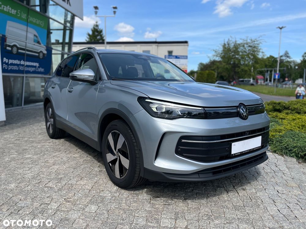 Volkswagen Tiguan - 5