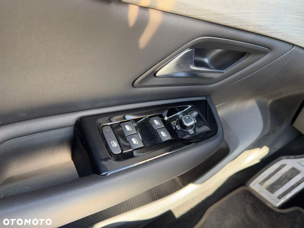 Citroën C5X 1.6 PureTech Shine Pack EAT8 - 12