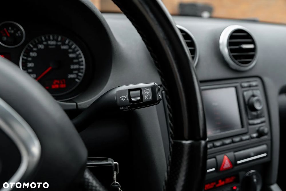 Audi A3 Sportback 2.0 TDI Ambiente - 36