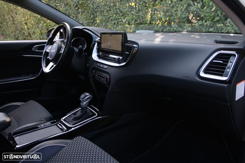 Kia XCeed 1.6 GDi PHEV Drive - 30