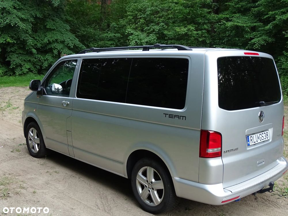 Volkswagen Multivan - 8