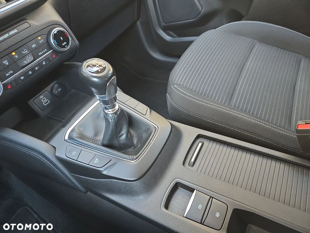 Ford Kuga 1.5 EcoBoost FWD Titanium - 19