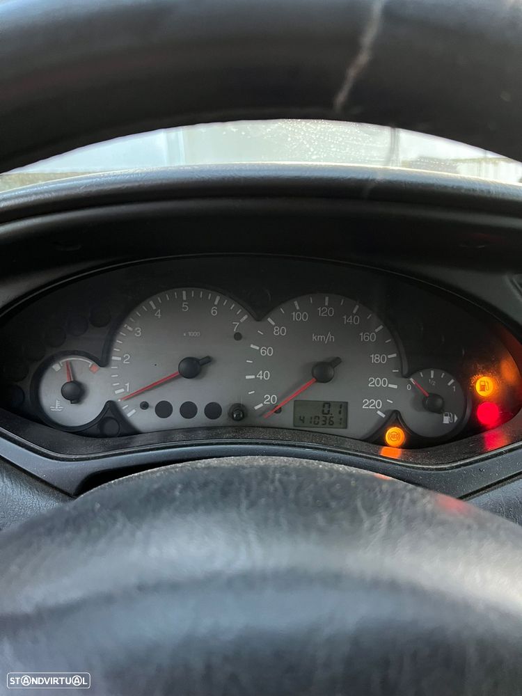 Ford Focus SW 1.8 TDdiAmbiente - 10