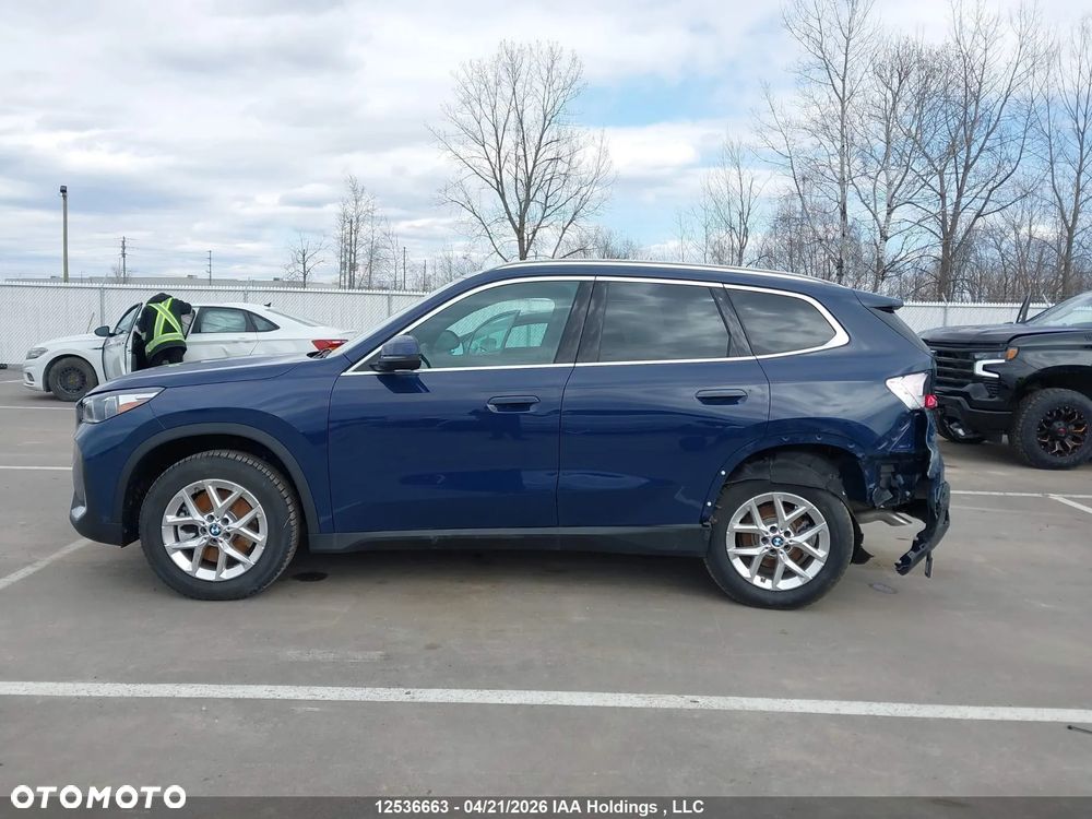 BMW X1 xDrive23i mHEV xLine - 3