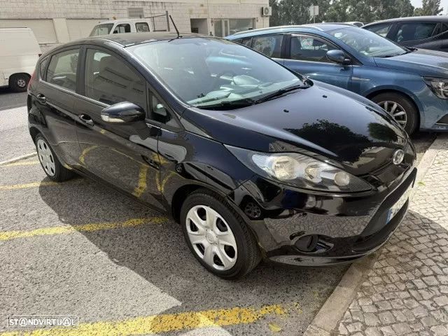 Ford Fiesta 1.4 TDCI - 9