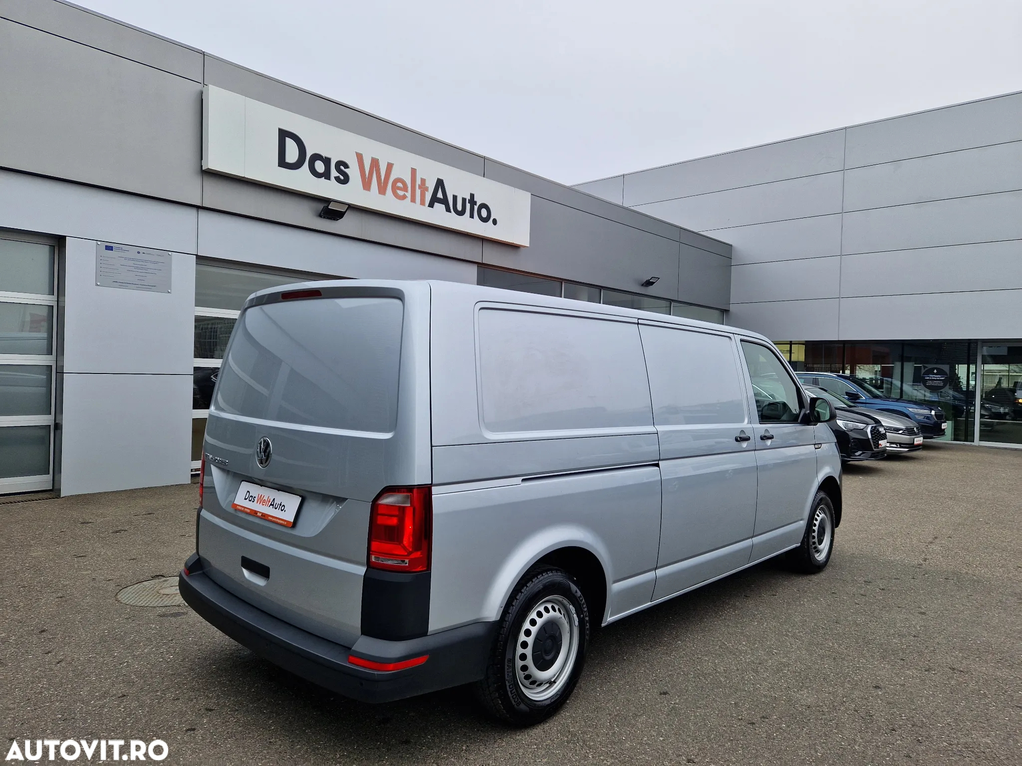 Volkswagen Transporter Sasiu CD T6 2.0 TDI LR - 7