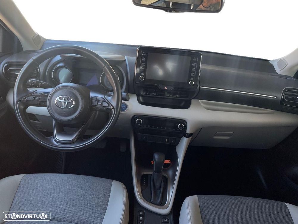 Toyota Yaris - 8