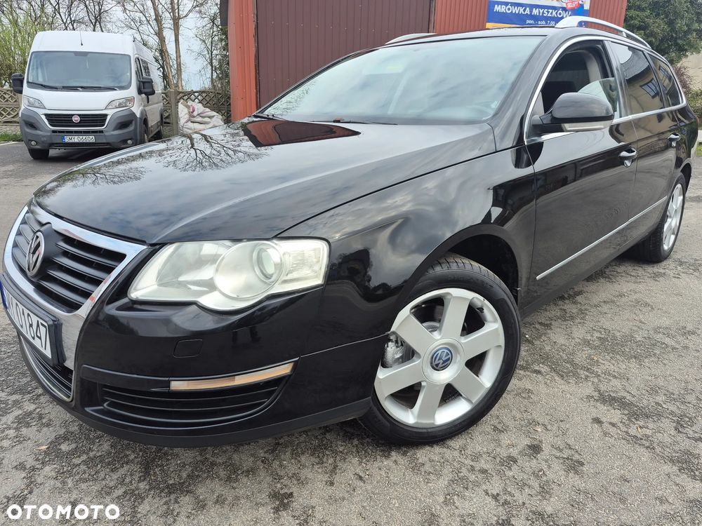 Volkswagen Passat 2.0 FSI Highline - 1