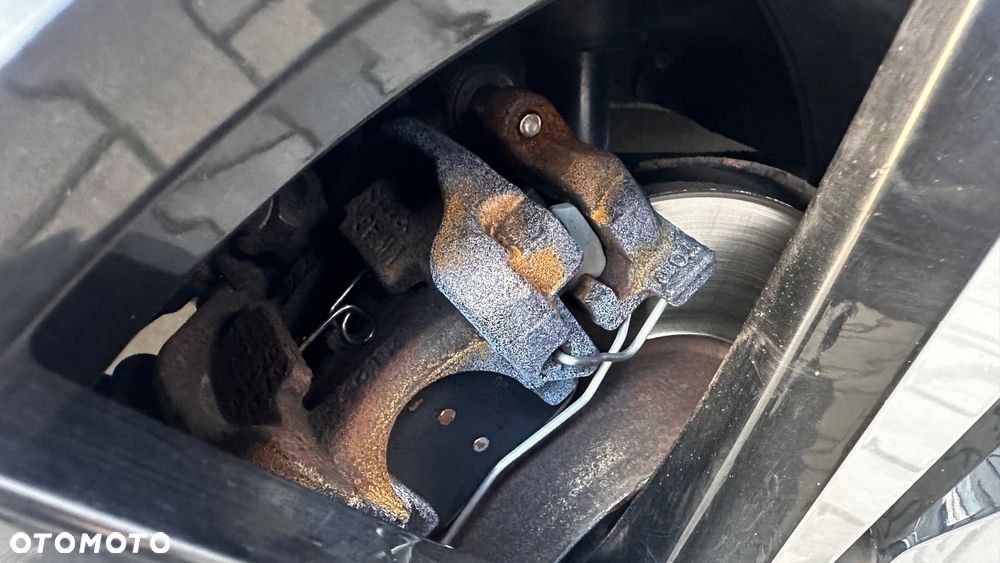 Volkswagen Golf Variant 1.6 TDI BMT Highline DSG - 31