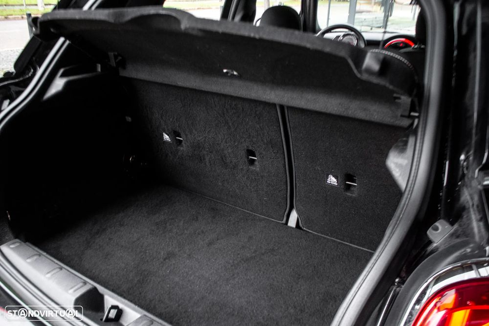 MINI 5 Portas One D - 31