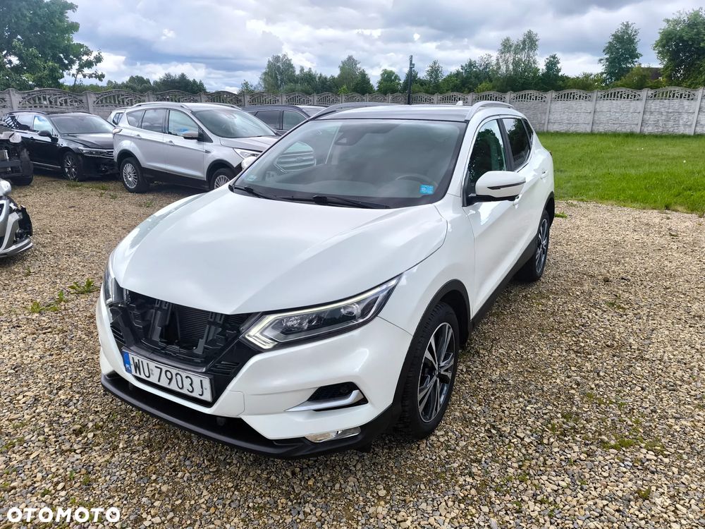 Nissan Qashqai 1.3 DIG-T Tekna DCT - 2