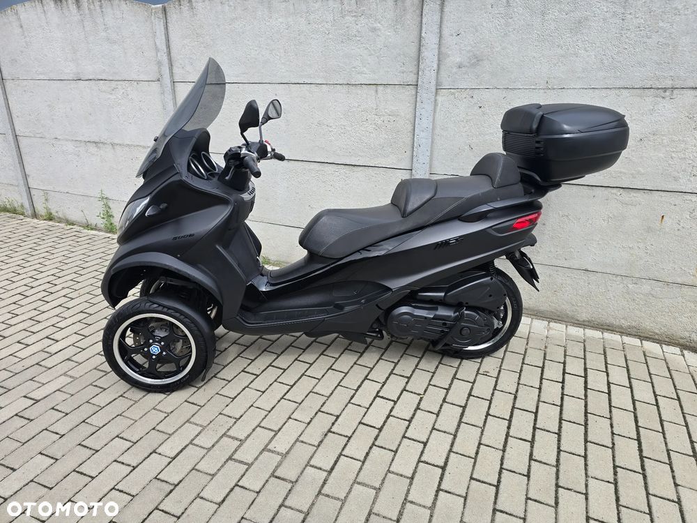 Piaggio MP-3 - 15