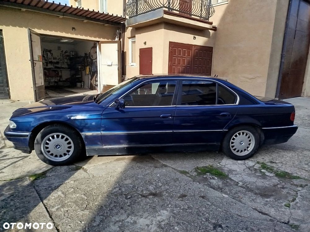 BMW Seria 7 730d - 2