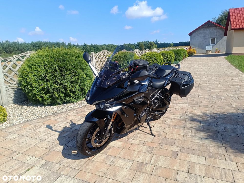 Suzuki GSX 1000 - 4