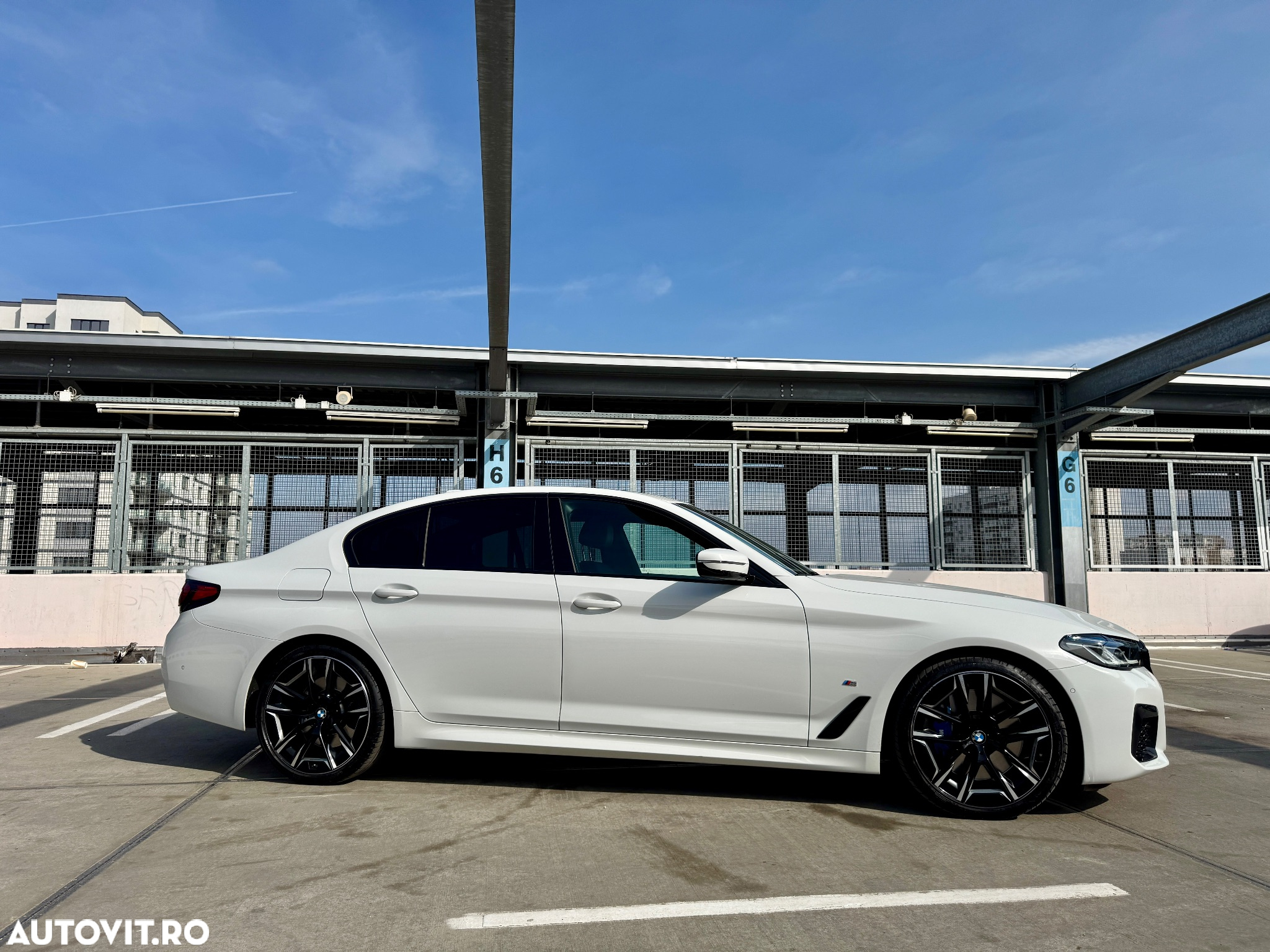 BMW Seria 5 530d xDrive AT MHEV - 5