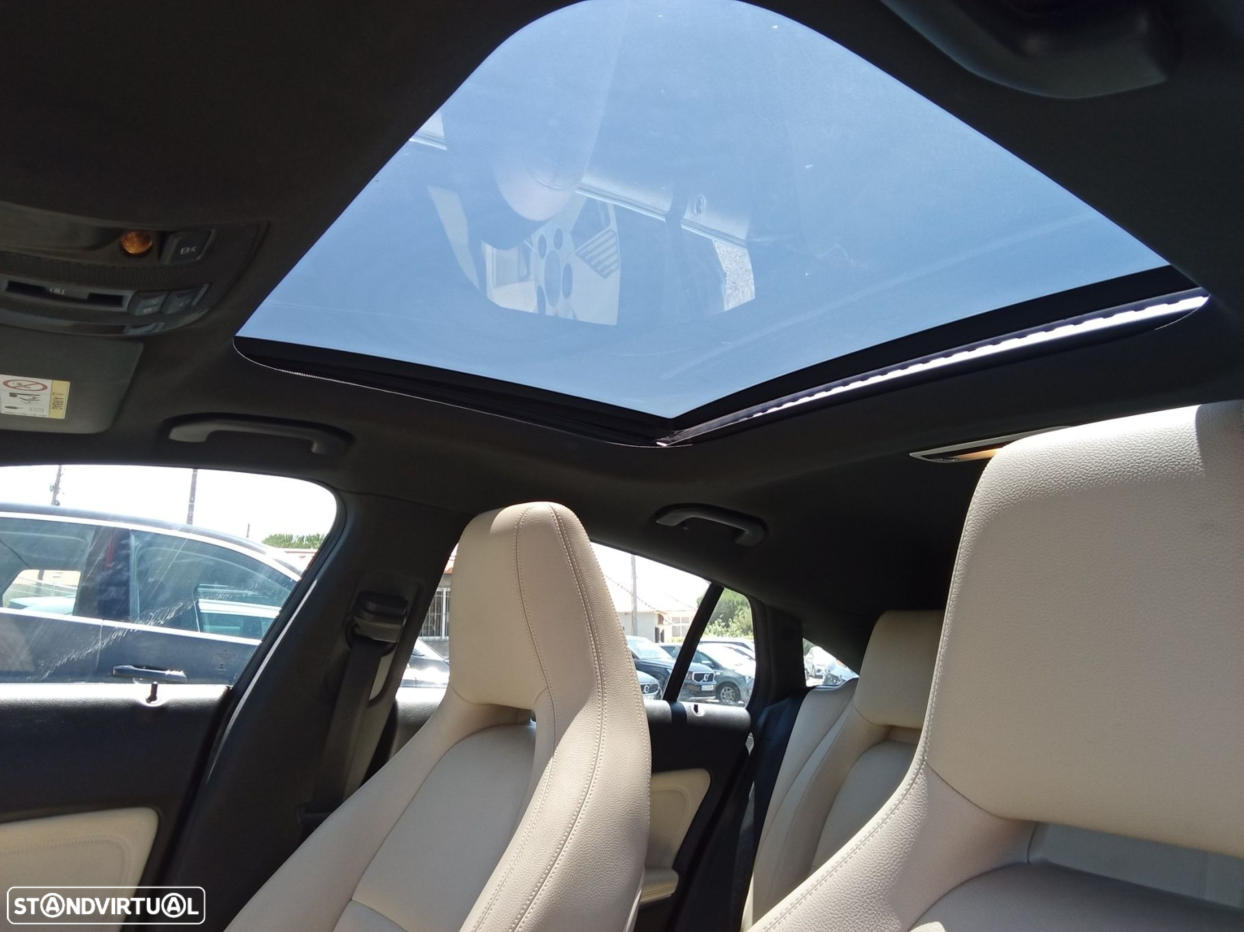 Mercedes-Benz CLA 180 d Shooting Brake - 3