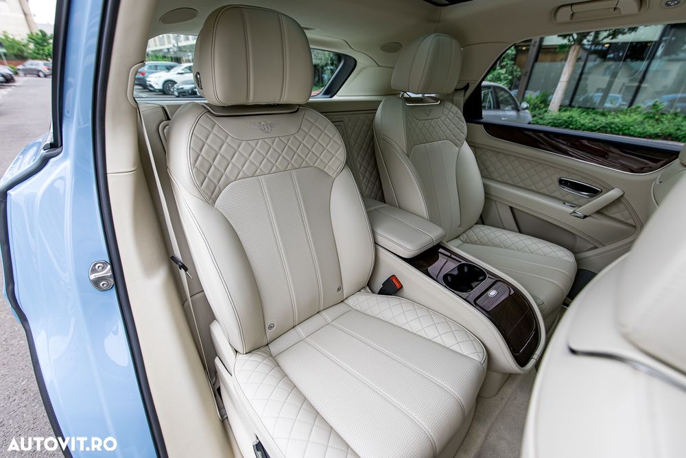 Bentley Bentayga - 41