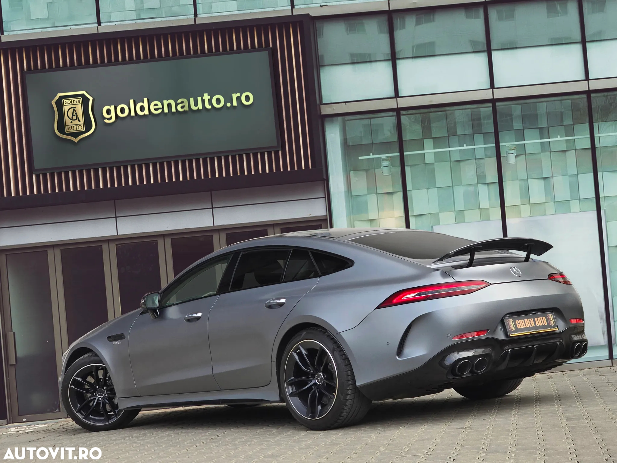 Mercedes-Benz AMG GT 53 4MATIC+ - 35