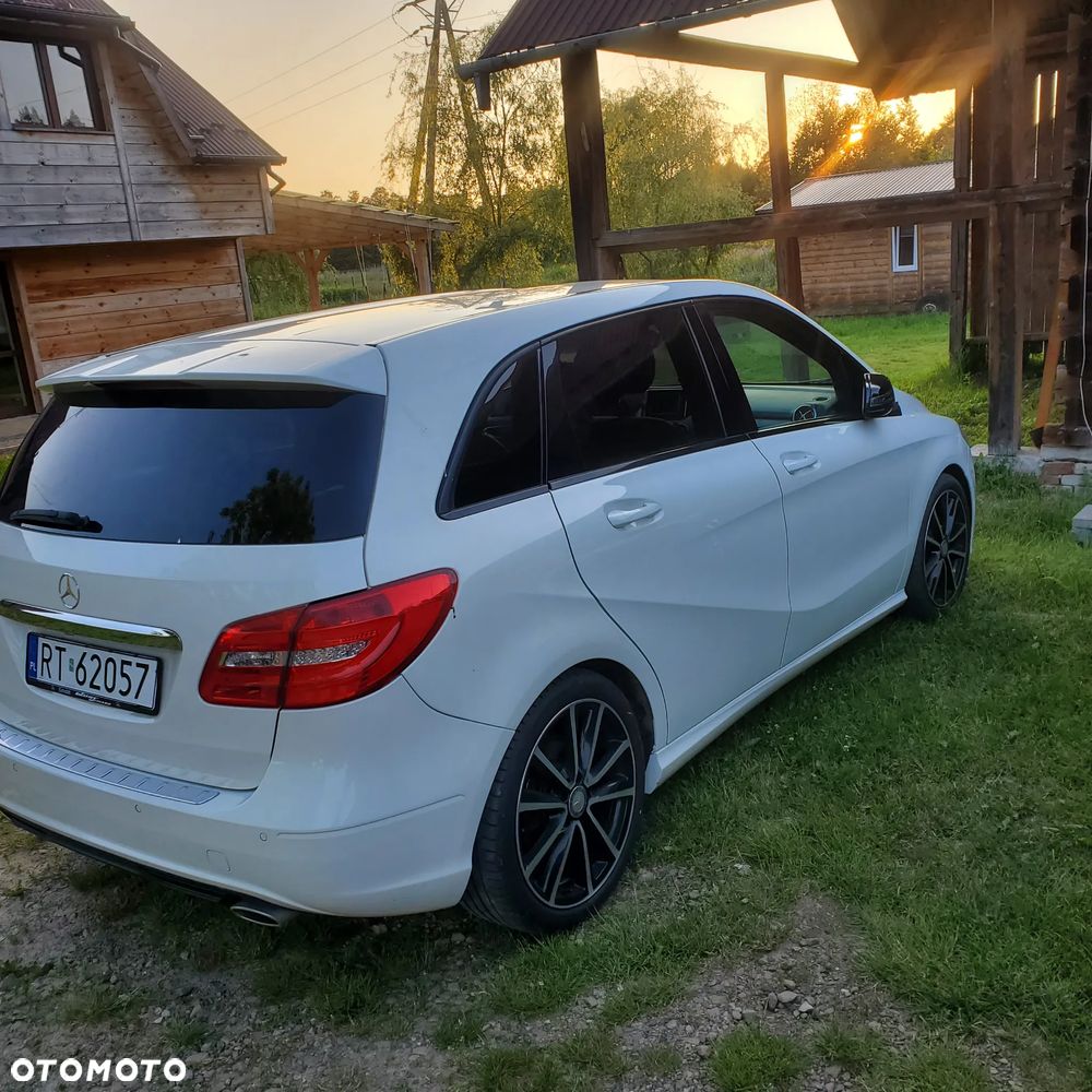Mercedes-Benz Klasa B 180 - 5