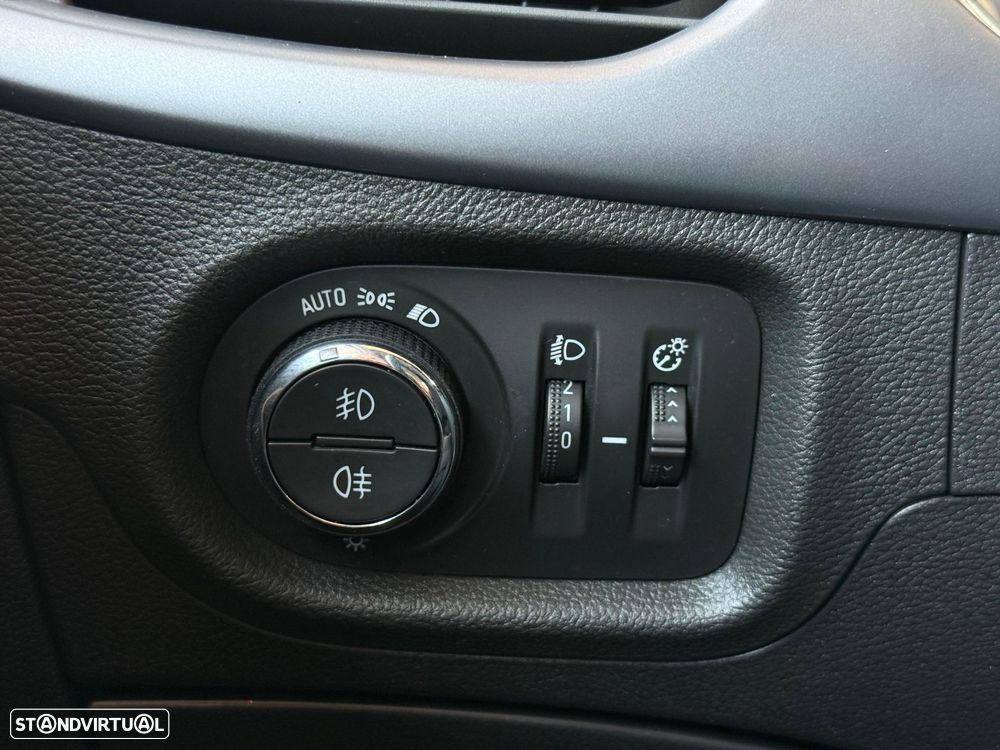 Opel Astra 1.0 Innovation S/S - 14