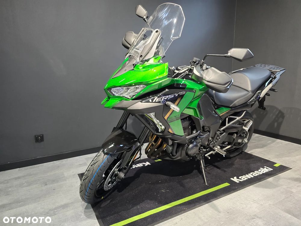 Kawasaki Inny - 1