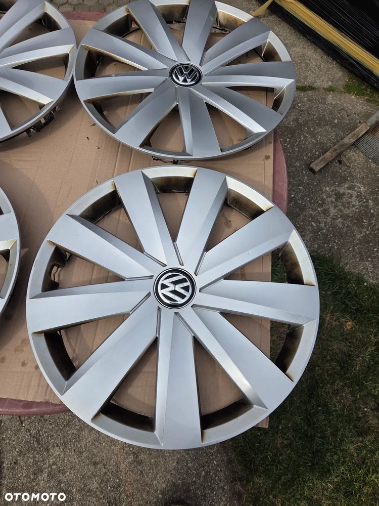 Kołpaki VW Passat B8 16 Cali 3G0601147 3G0601147A - 3
