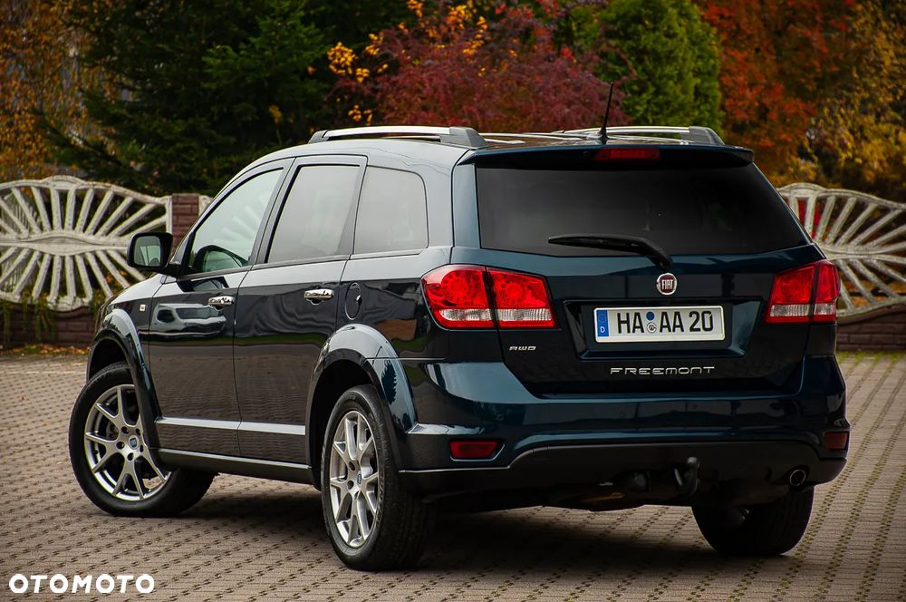 Fiat Freemont 2.0 Multijet Lounge AWD - 12