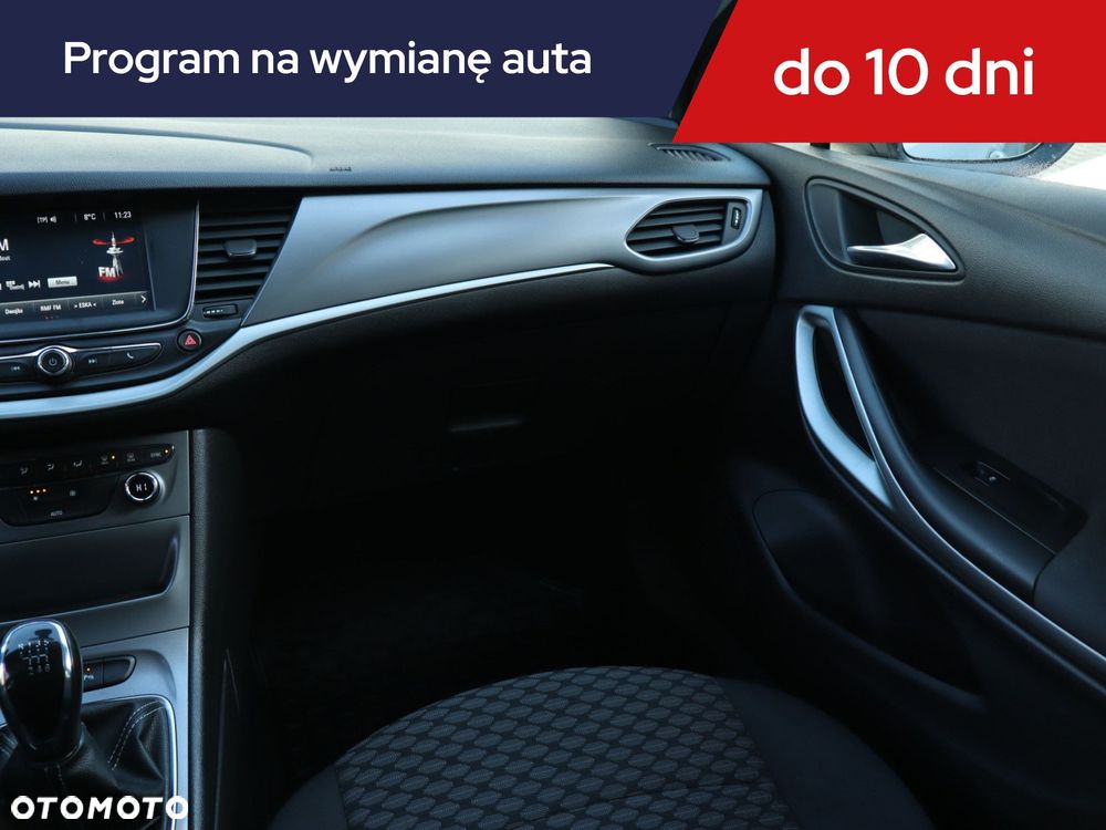 Opel Astra - 10