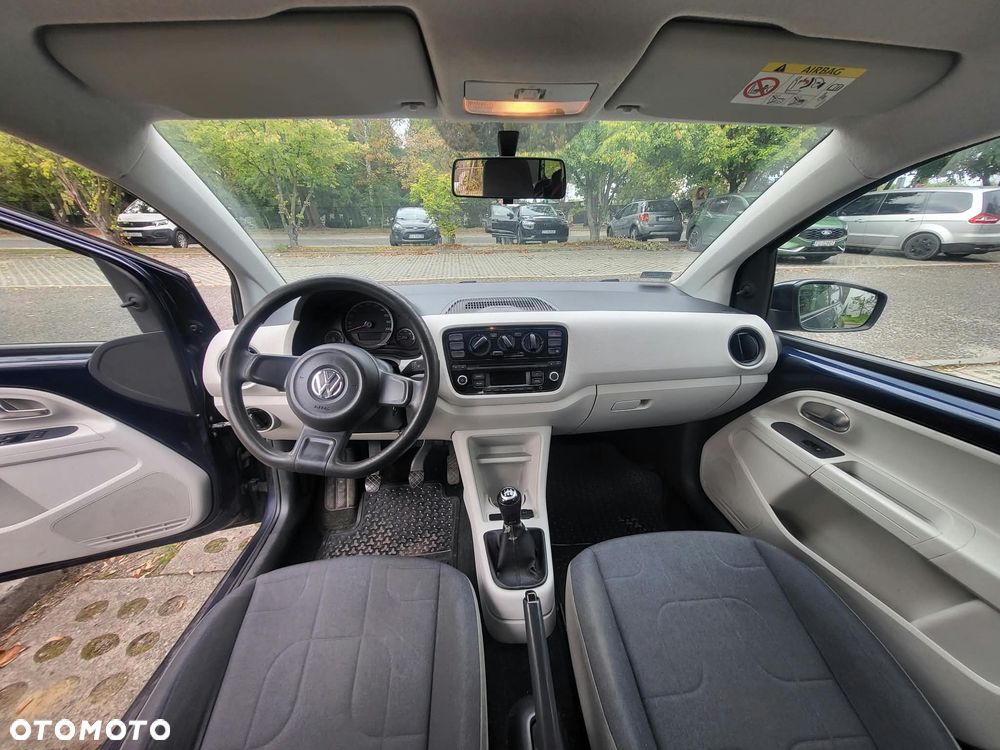 Volkswagen up! - 14