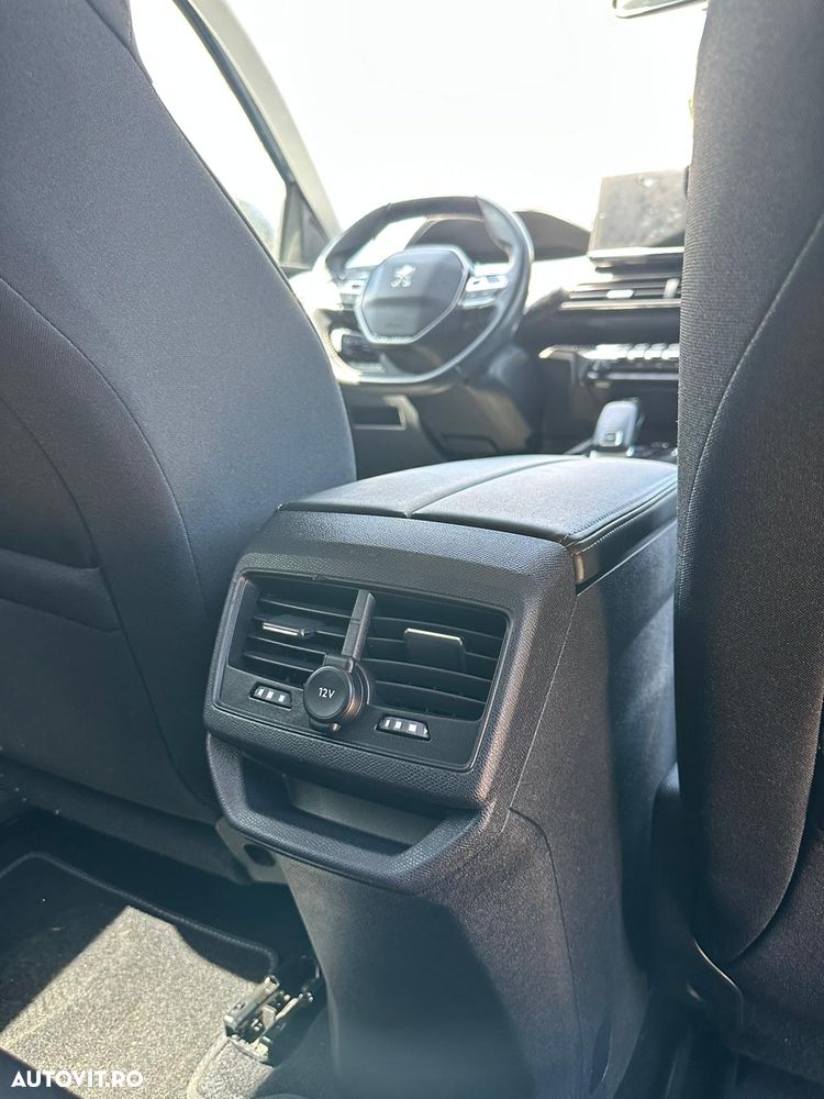 Peugeot 3008 - 32