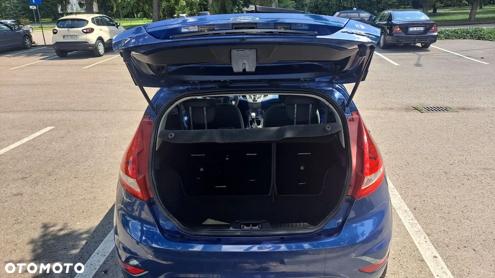 Ford Fiesta - 9