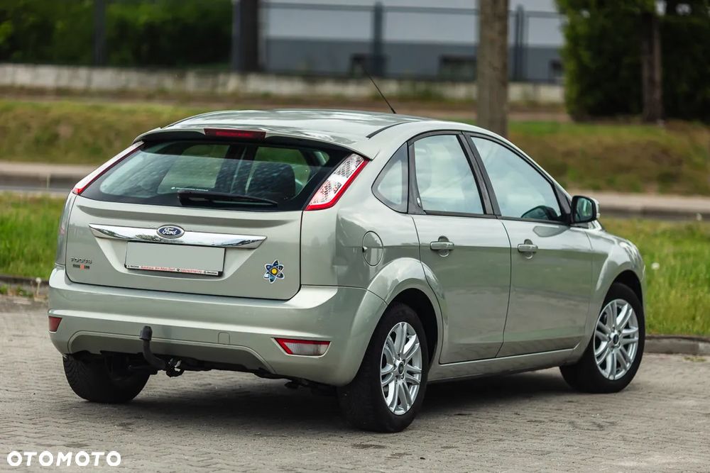 Ford Focus 1.6 Ghia - 4
