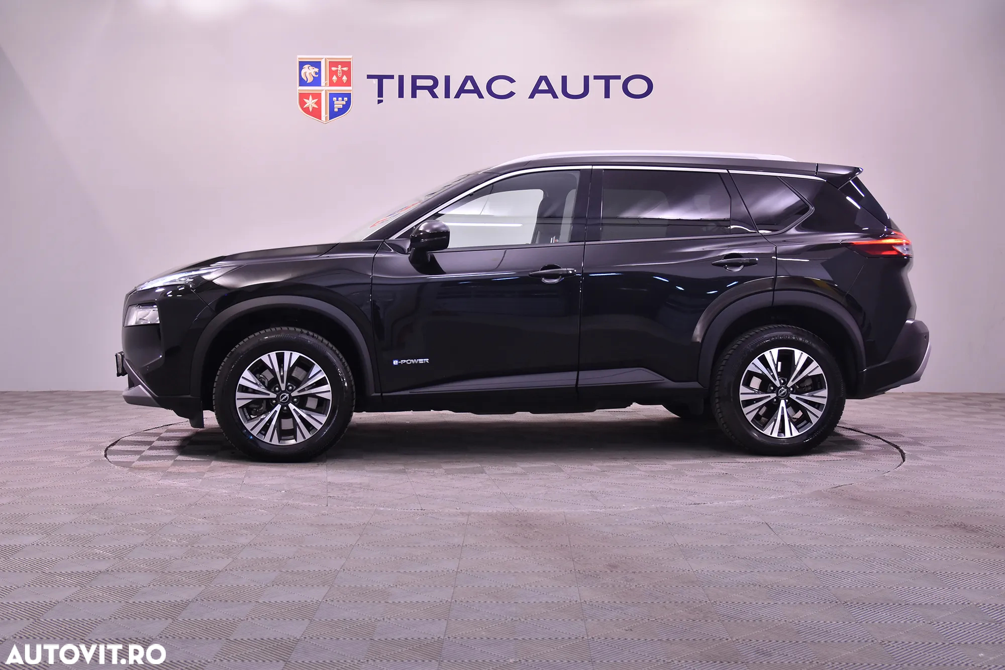 Nissan X-Trail ePower N-Connecta Plus - 2