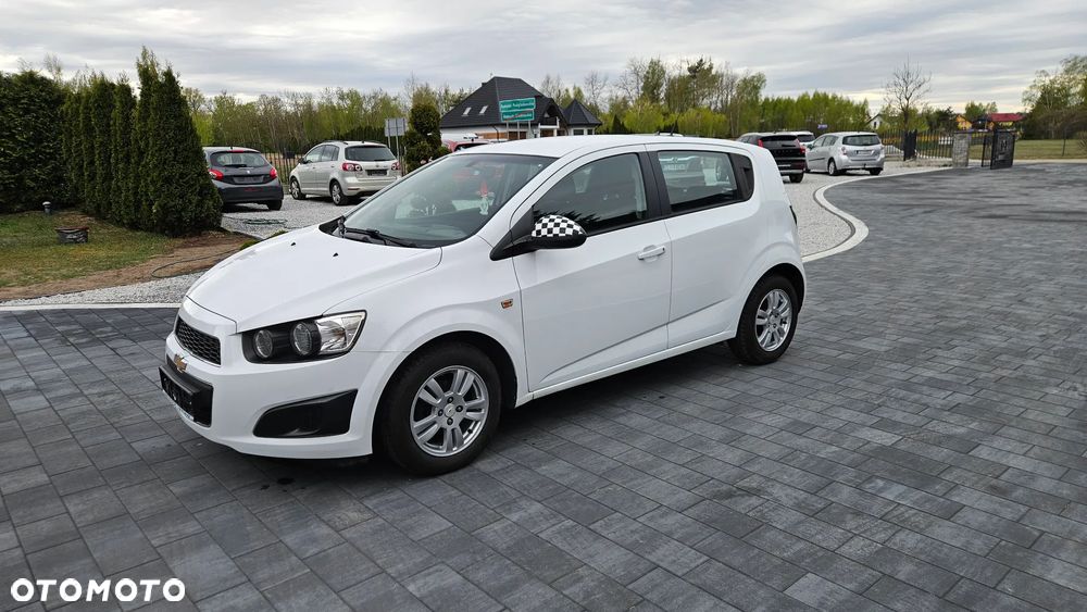 Chevrolet Aveo 1.2 LT+ - 11