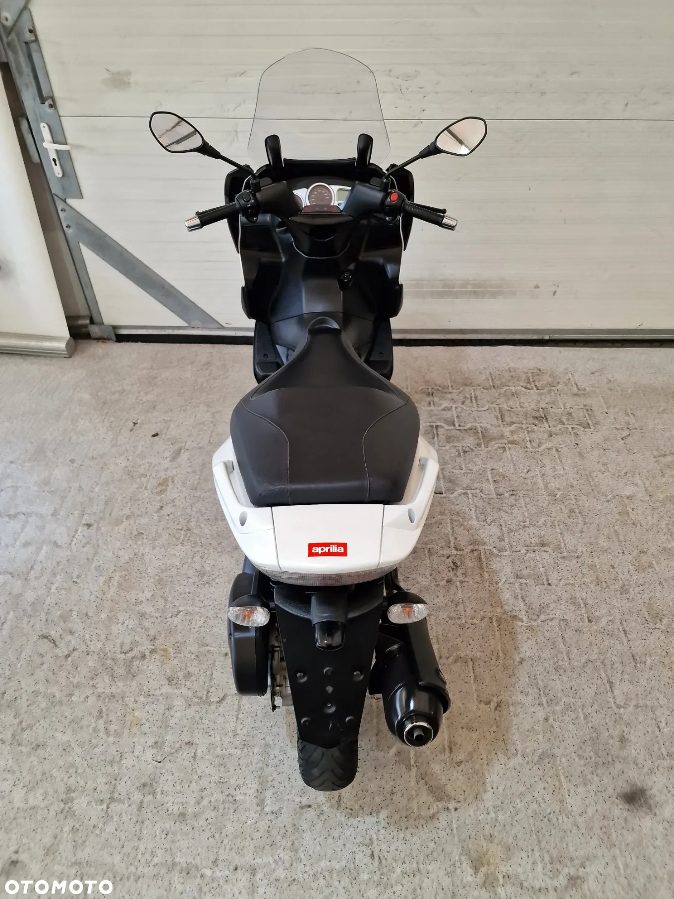 Aprilia SR - 27