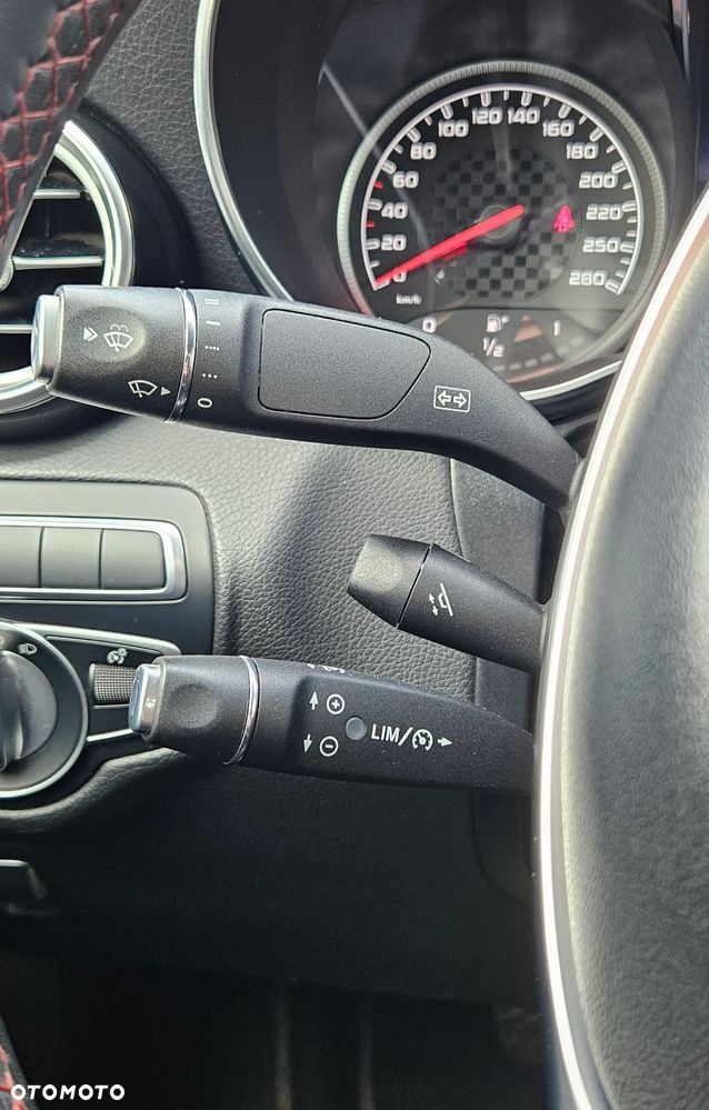 Mercedes-Benz GLC AMG 43 4Matic 9G-TRONIC - 35