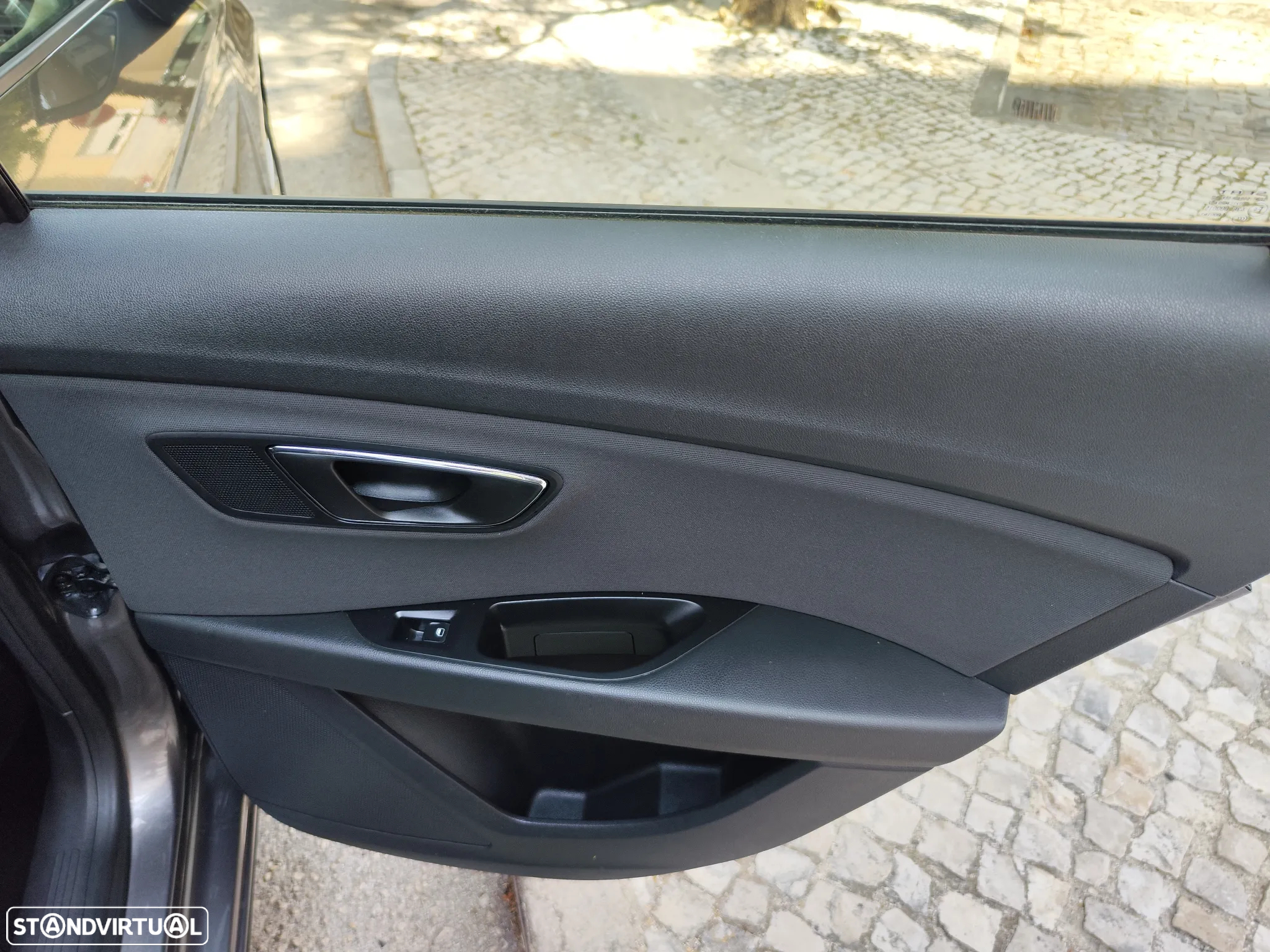 SEAT Leon ST 1.6 TDI Reference Ecomotive - 18