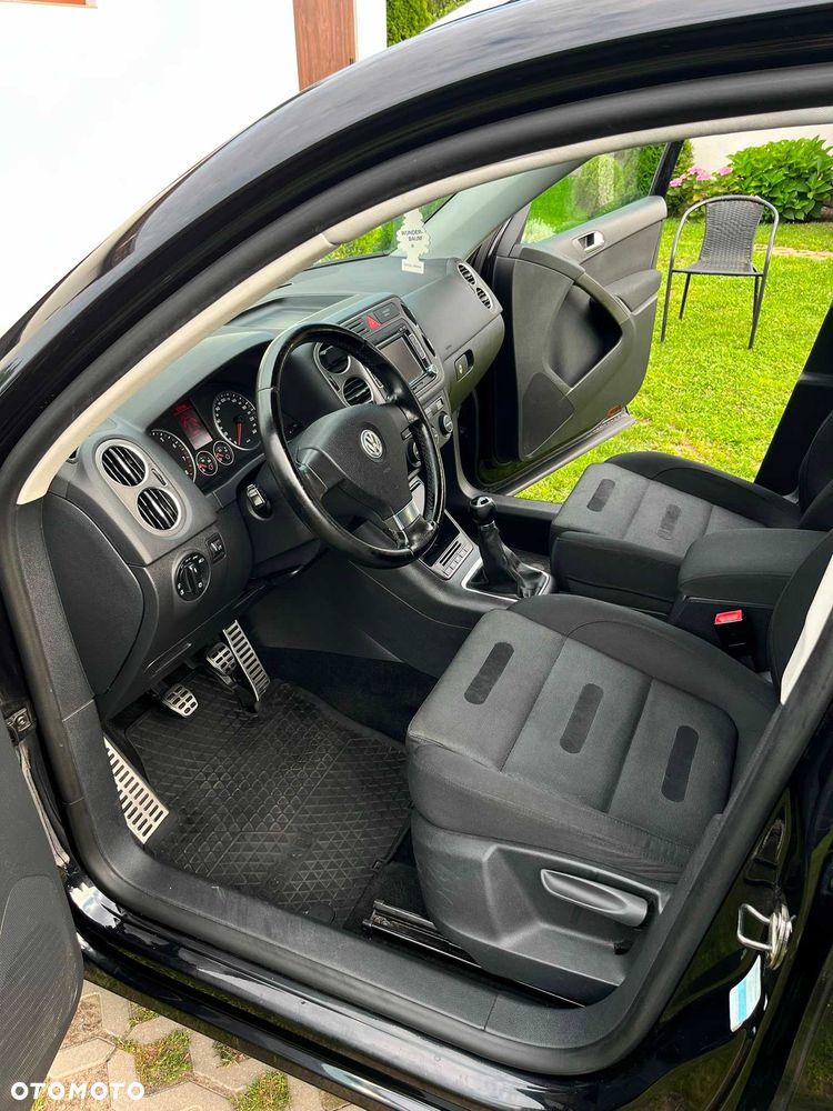 Volkswagen Tiguan - 3