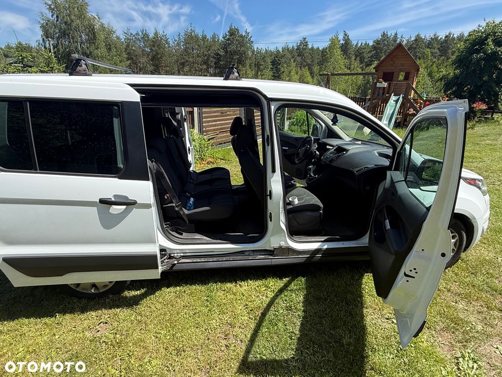 Ford Tourneo Connect 1.5 TDCi Ambiente - 12