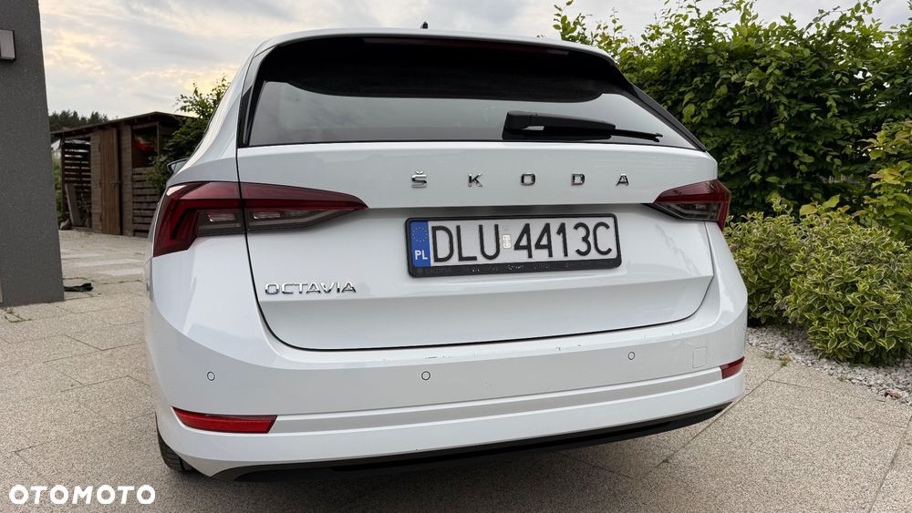 Skoda Octavia 2.0 TDI Ambition DSG - 3