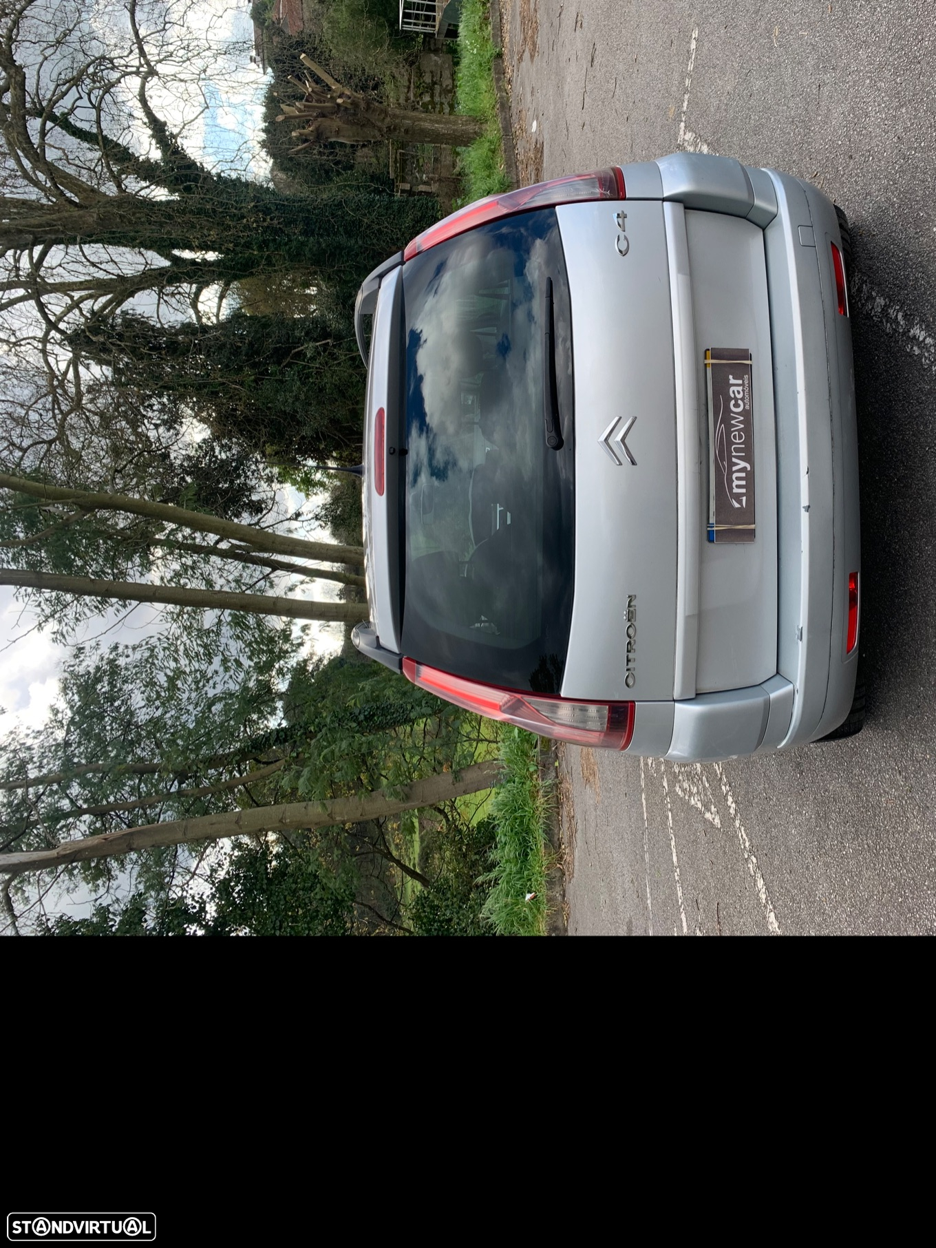 Citroën C4 Grand Picasso 1.6 HDi Exclusive - 8