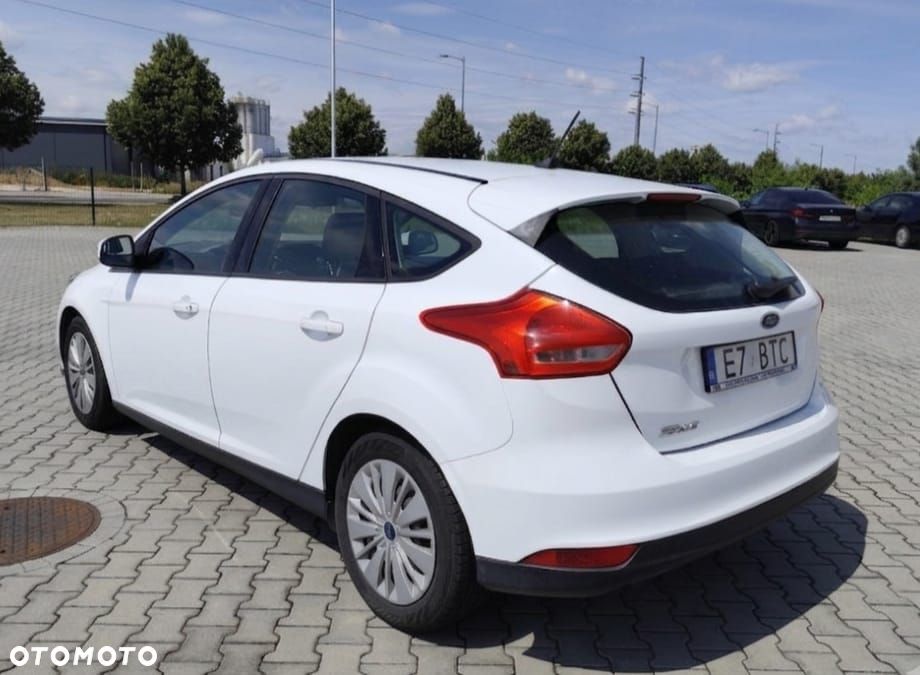 Ford Focus 1.5 EcoBlue Connected - 6