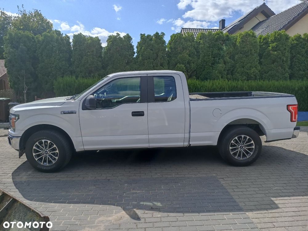 Ford F150 - 4