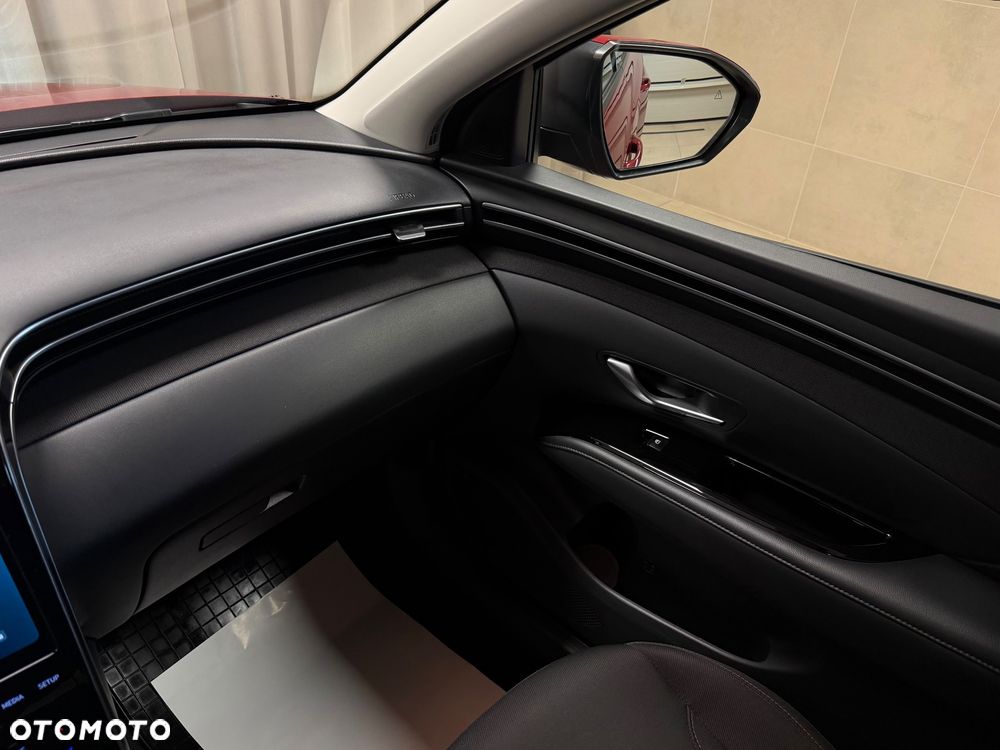 Hyundai Tucson 1.6 T-GDi HEV Platinum 2WD - 24