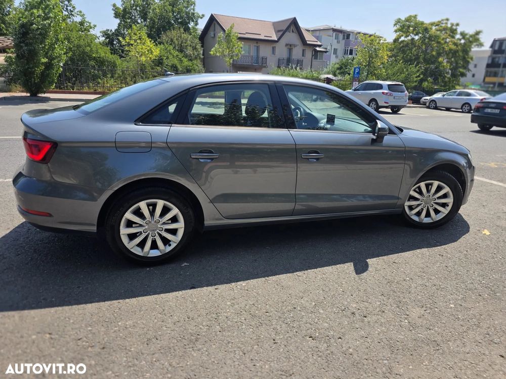 Audi A3 Limuzina 1.6 TDI clean Stronic Ambiente - 5