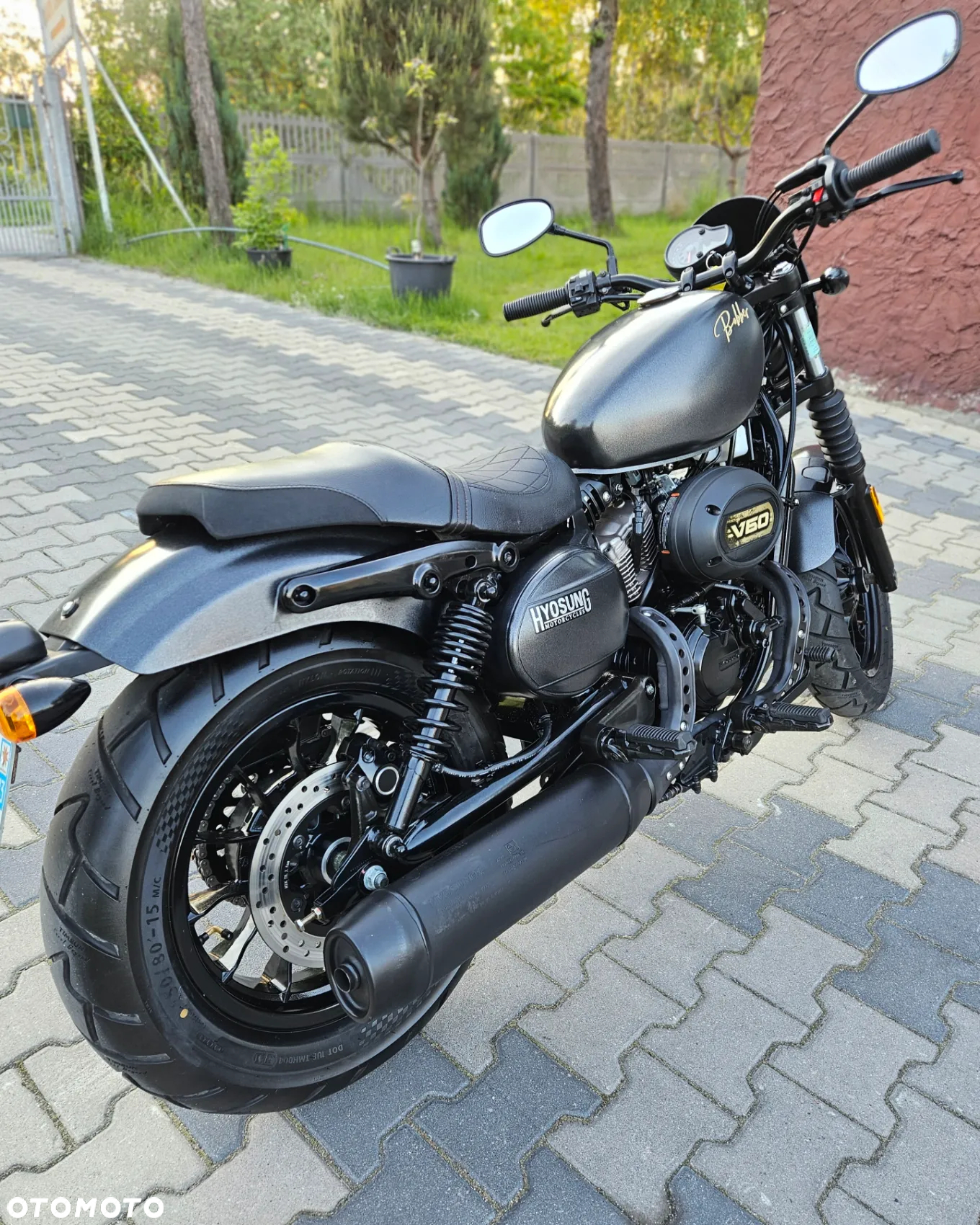 Hyosung GV - 2