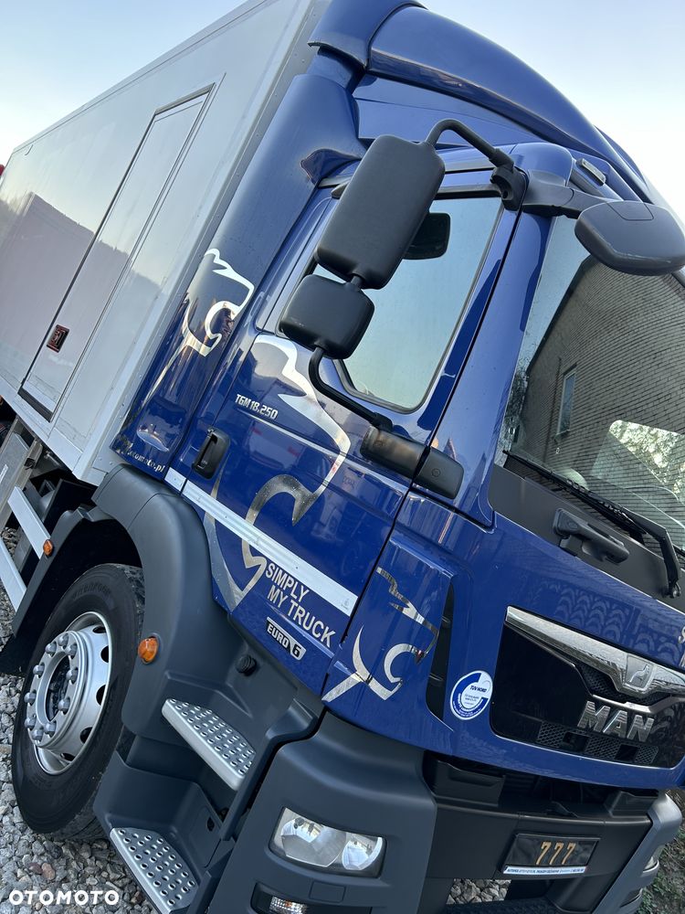 MAN TGM 18.250 Carrier 1950 D/E z Holandii / TOP STAN / 7.5m / 18 palet / winda + drzwi boczne / OKAZJA - 14
