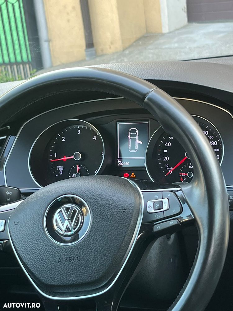 Volkswagen Passat 2.0 TDI DSG Comfortline - 8