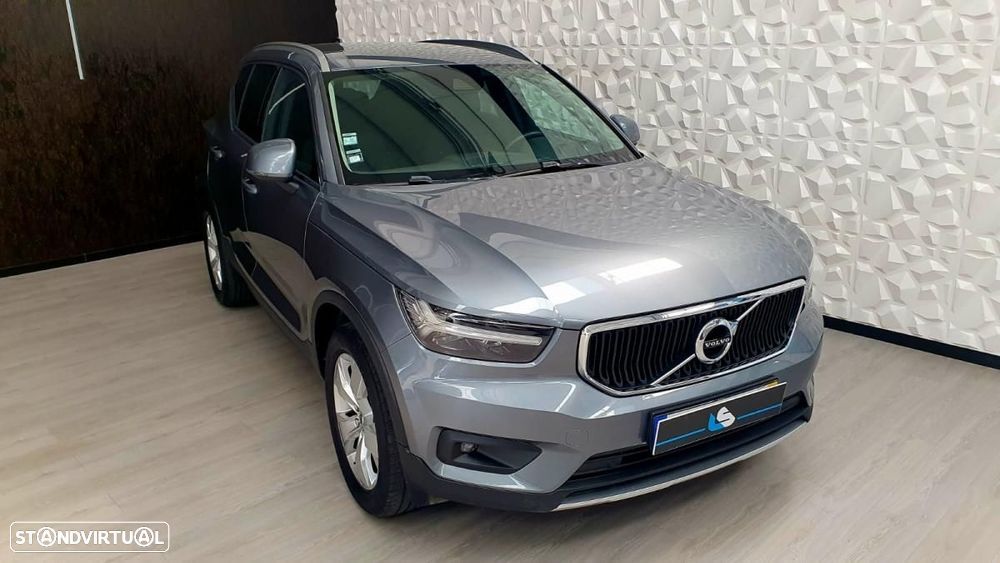 Volvo XC 40 2.0 D3 Momentum Core - 5
