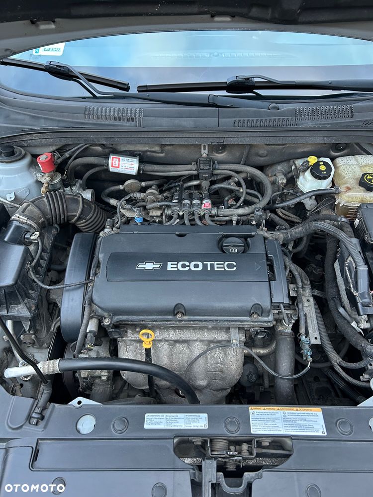 Chevrolet Cruze 1.6 LT - 9